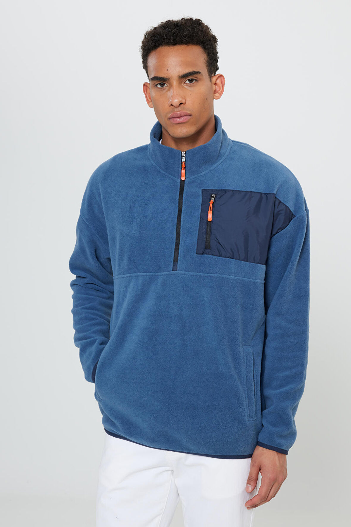 Erkek Indigo Oversize Bol Kesim Bato Yaka Cep Detaylı Fermuarlı Isı Tutan Polar Sweatshirt