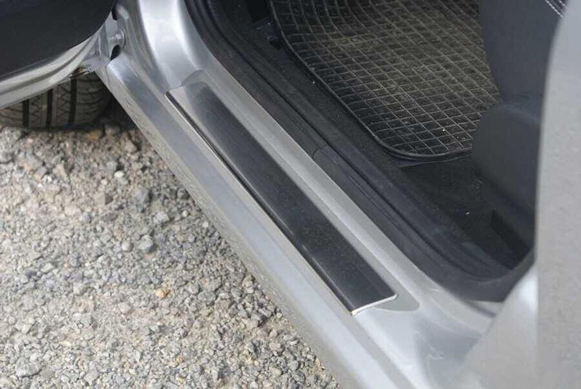Dacia Sandero Krom Kapı Eşiği 4 Parça 2008-2012 Arası