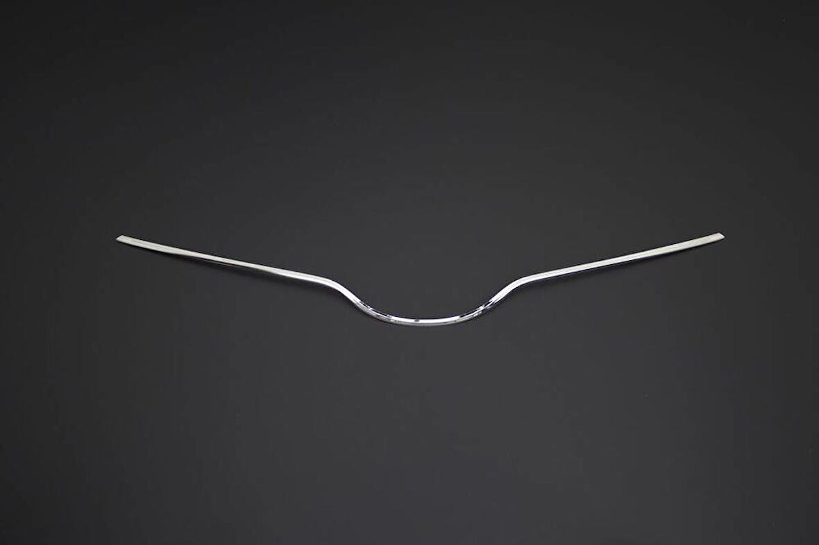 Hyundai i30 Krom Ön Panjur Çıtası 2012 -2016 Arası