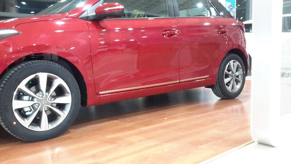 Hyundai i20 Krom Yan Kapı Çıtası 4 Parça 2014 ve Sonrası