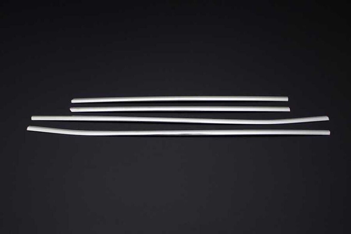 Toyota Hilux Krom Cam Çıtası 4 Parça 2015 ve Sonrası