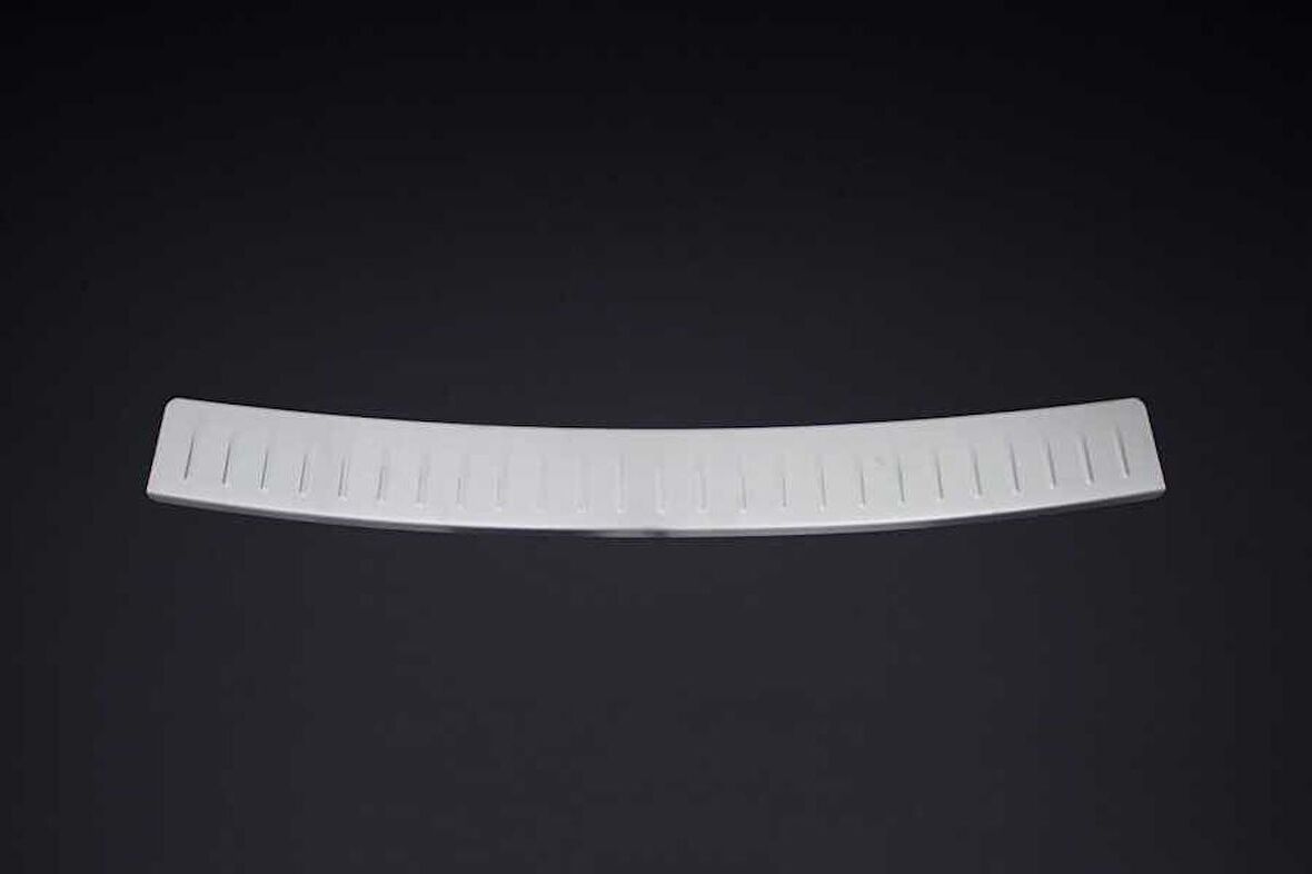 VW Passat B6 3C SW Krom Arka Tampon Eşiği Taşlı 2005-2010 Arası