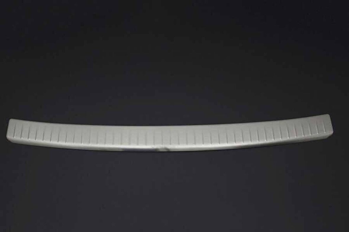 VW T5 Caravelle Krom Arka Tampon Eşiği (Taşlı) 2010-2014 Arası