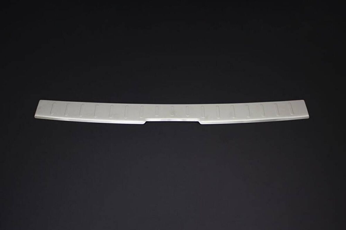 VW T6.1 Caravelle Krom Bagaj Eşiği Tek Kapı Taşlı 2020 ve Sonrası