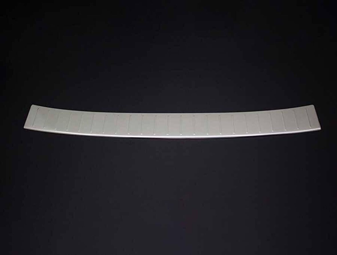 VW Crafter Krom Arka Tampon Eşiği Taşlı 2017 ve Sonrası