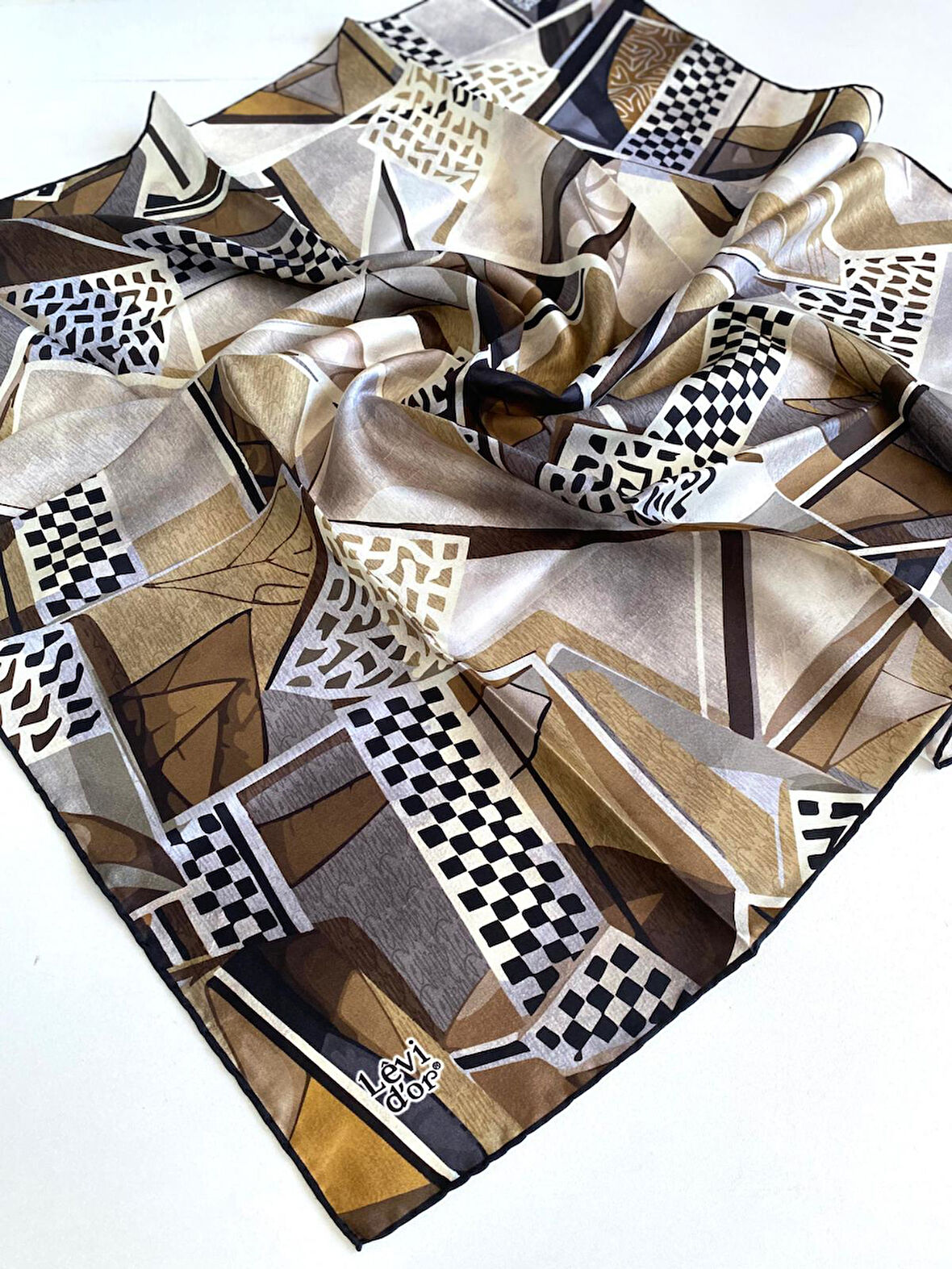 Levidor Tivil Saf İpek Eşarp 49451 Kahve Karışık Desen