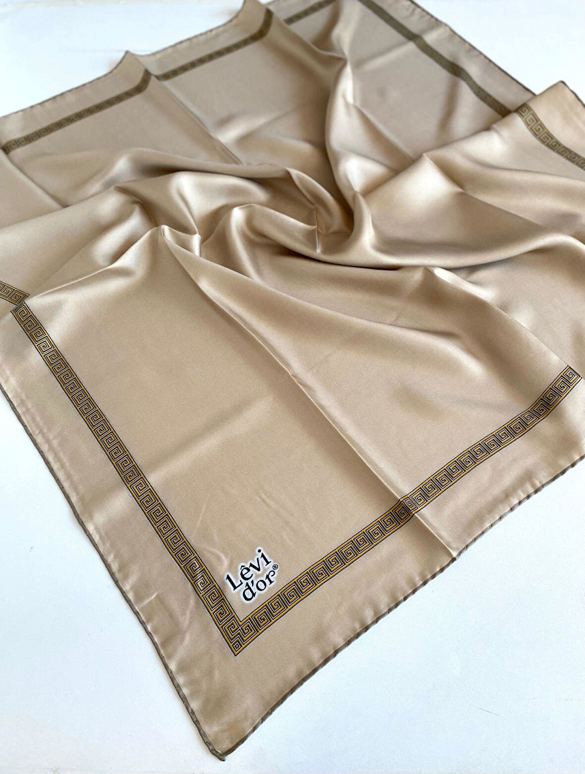 Levidor Tivil İpek Eşarp 47099 Krem Karışık Desen