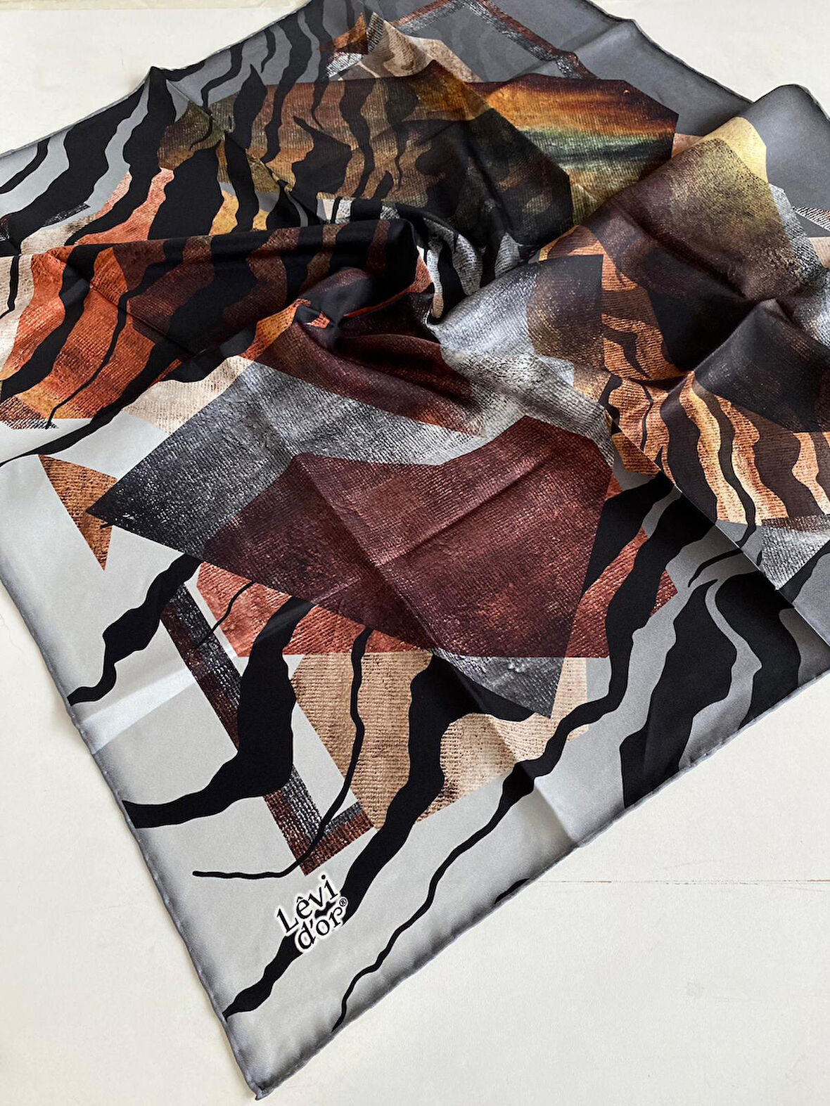  Levidor Tivil İpek Eşarp 43978 Gri Karışık Desen