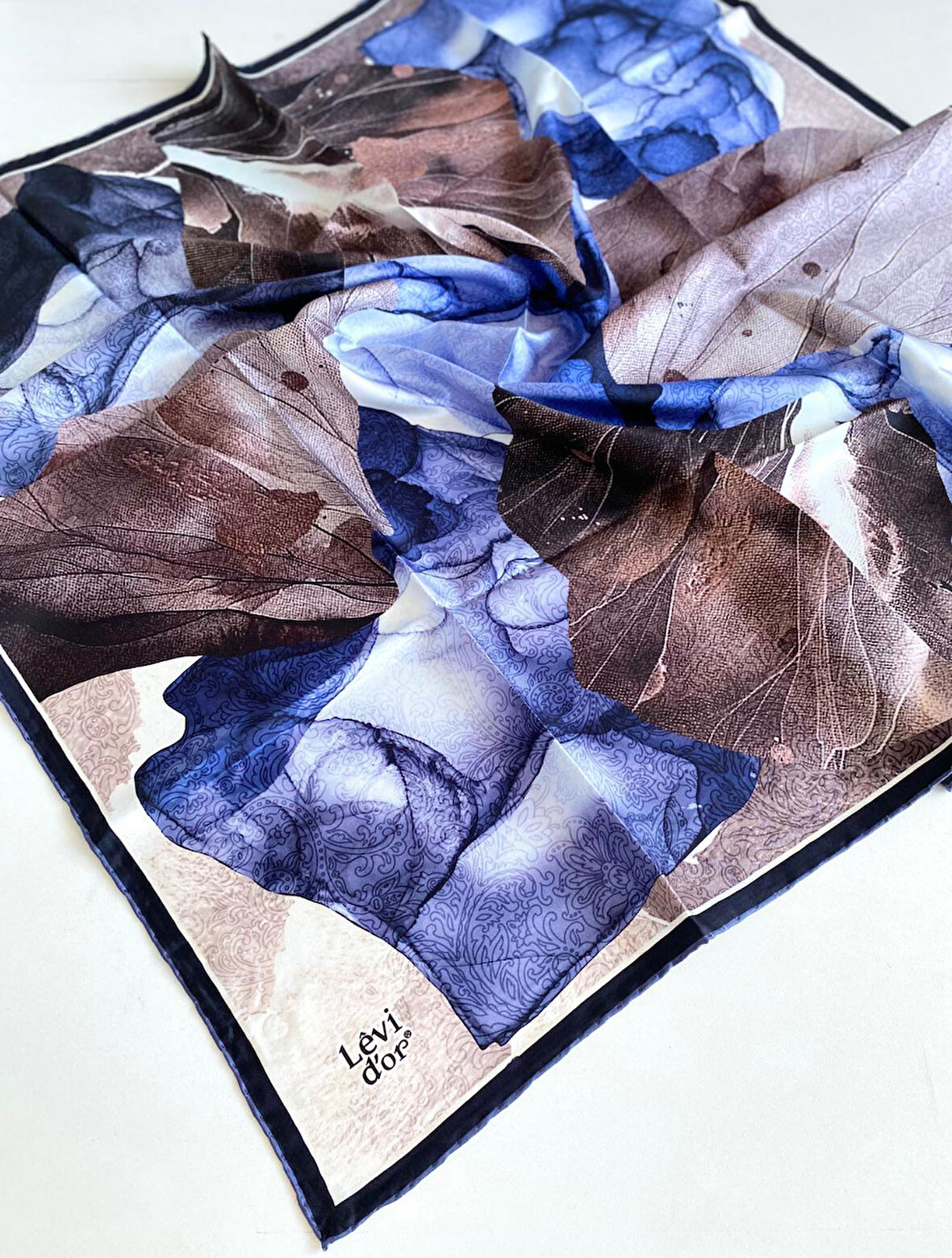 Levidor Tivil Saf İpek Eşarp 49417 Mavi Karışık Desen