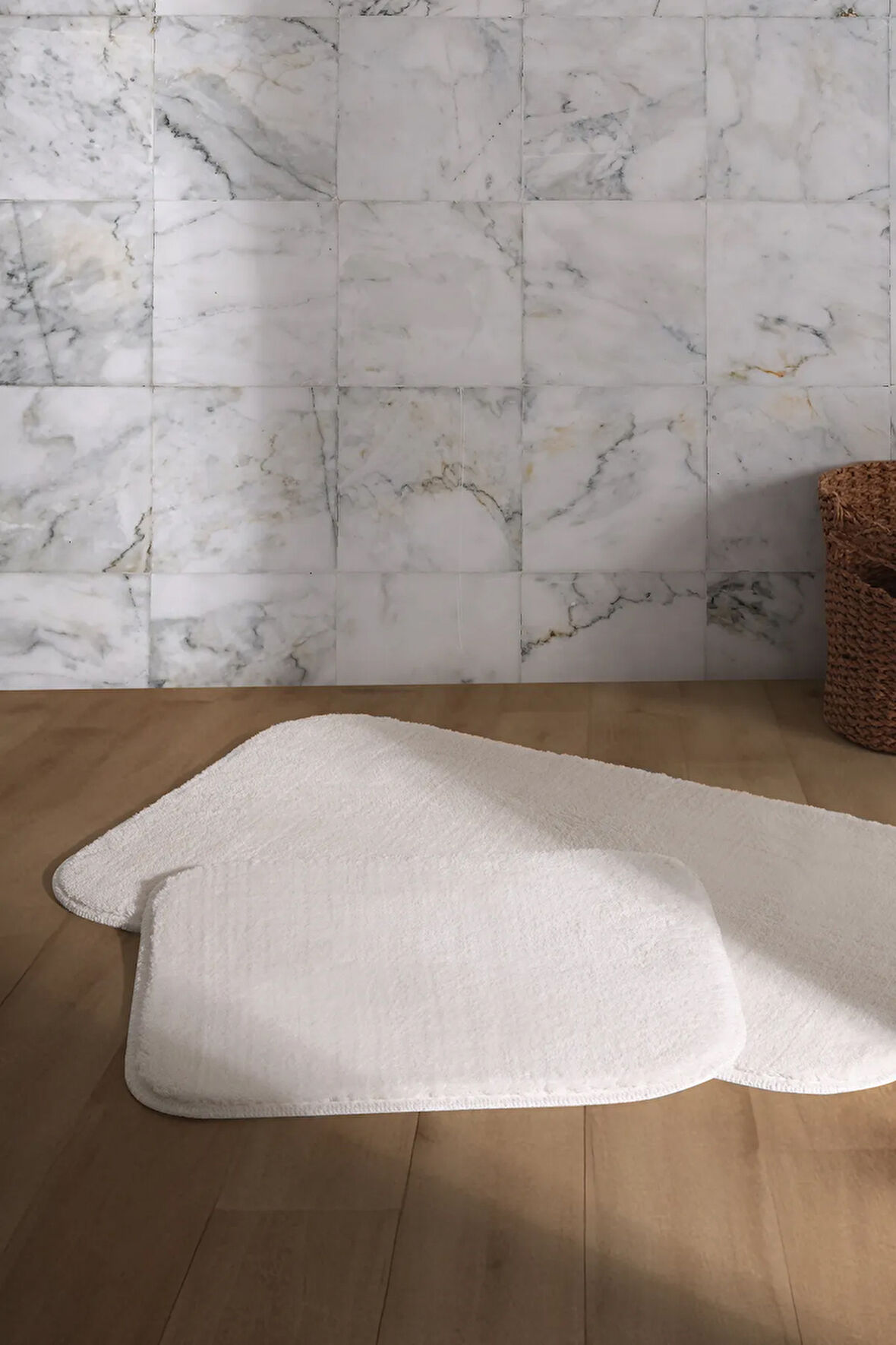 ELART Banyo Paspas Takımı 2li kaydırmaz tabanlı peluş doly krem