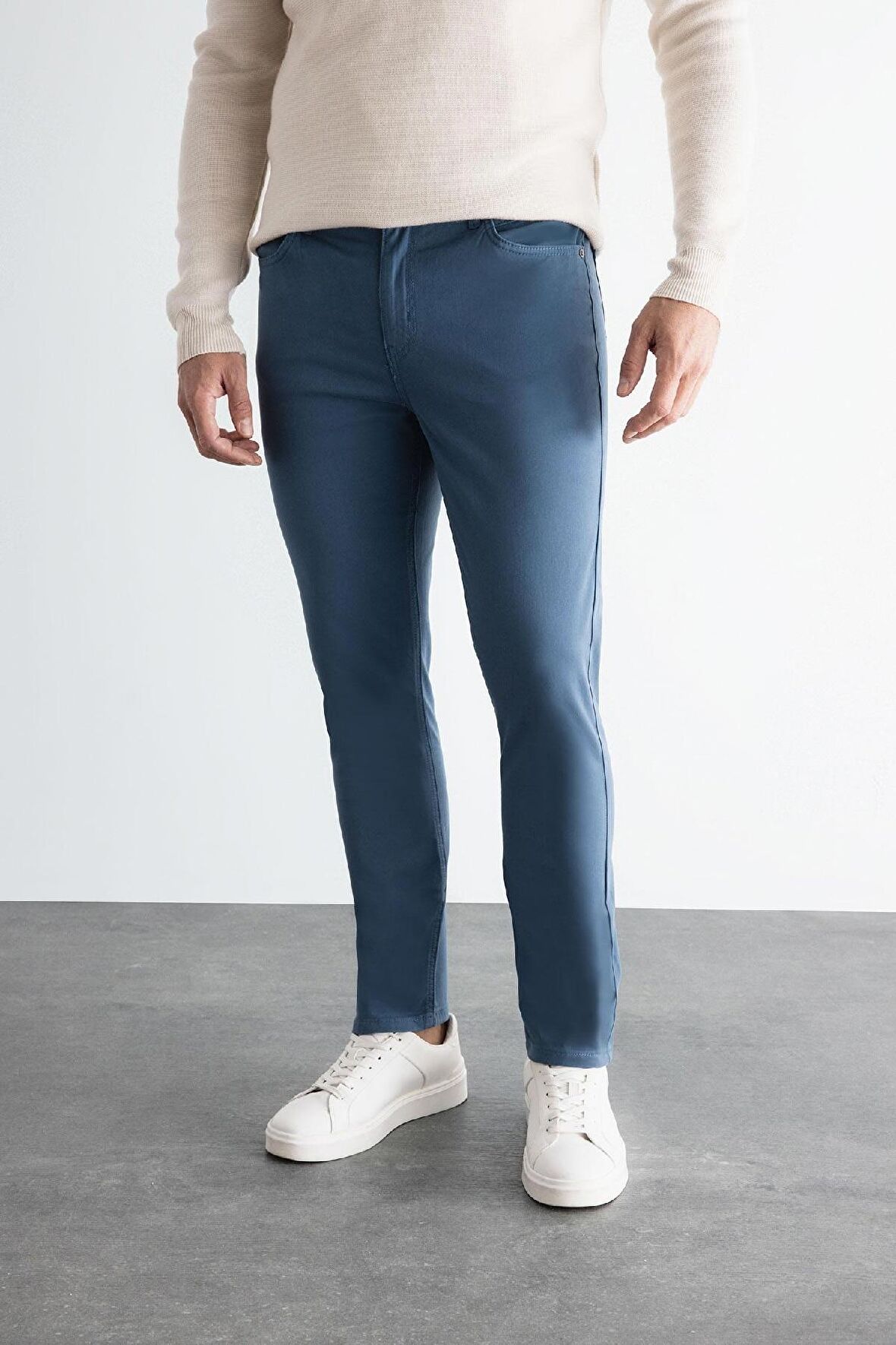 DeFacto Chino Kanvas Pantolon Slim Fit Dar Kesim Pamuklu Esnek Dar Paça C9441AX24AUIN264
