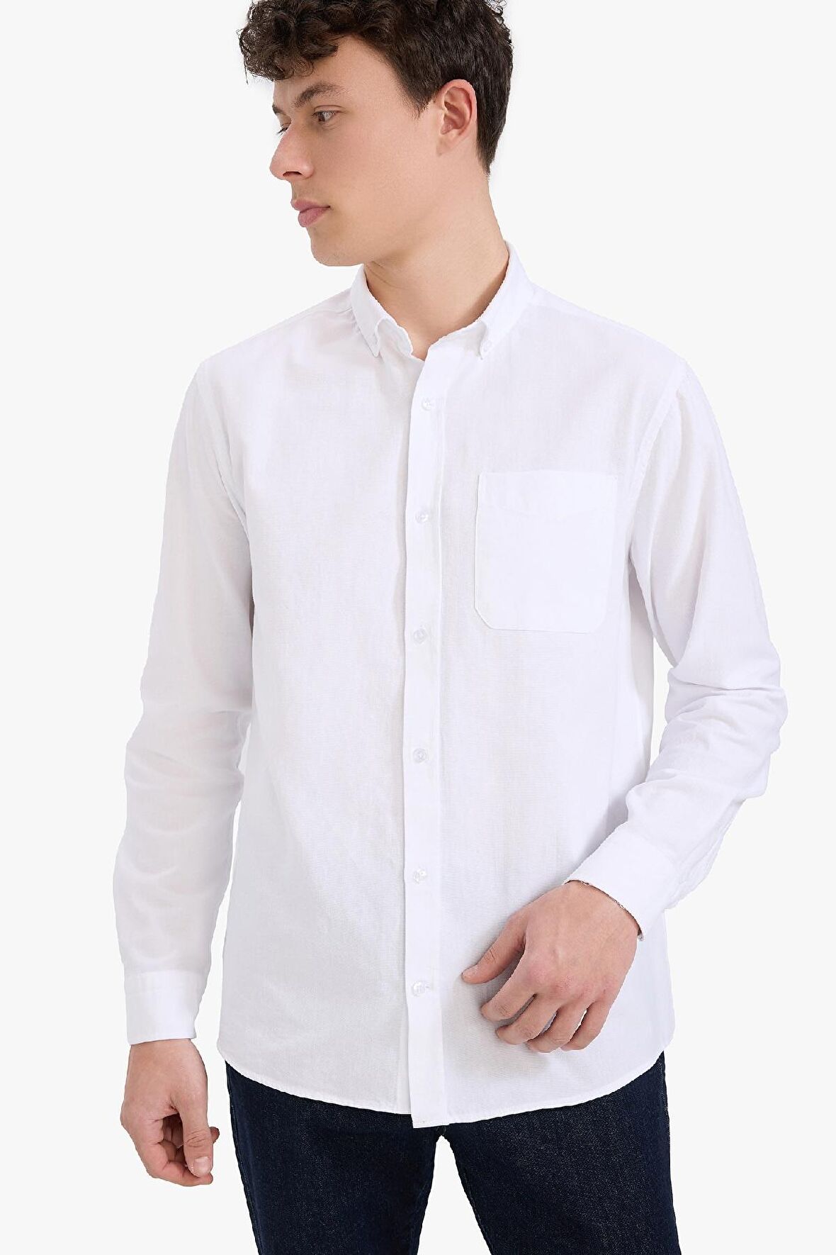 DeFacto %100 Pamuk Regular Fit Polo Yaka Oxford Basic Düz Uzun Kollu Beyaz Gömlek A8028AX25SPWT34