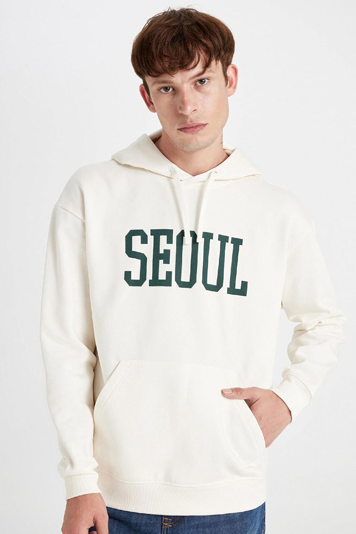 DeFacto Boxy Fit Kapüşonlu Cepli Baskılı Sweatshirt D1780AX24WNER91