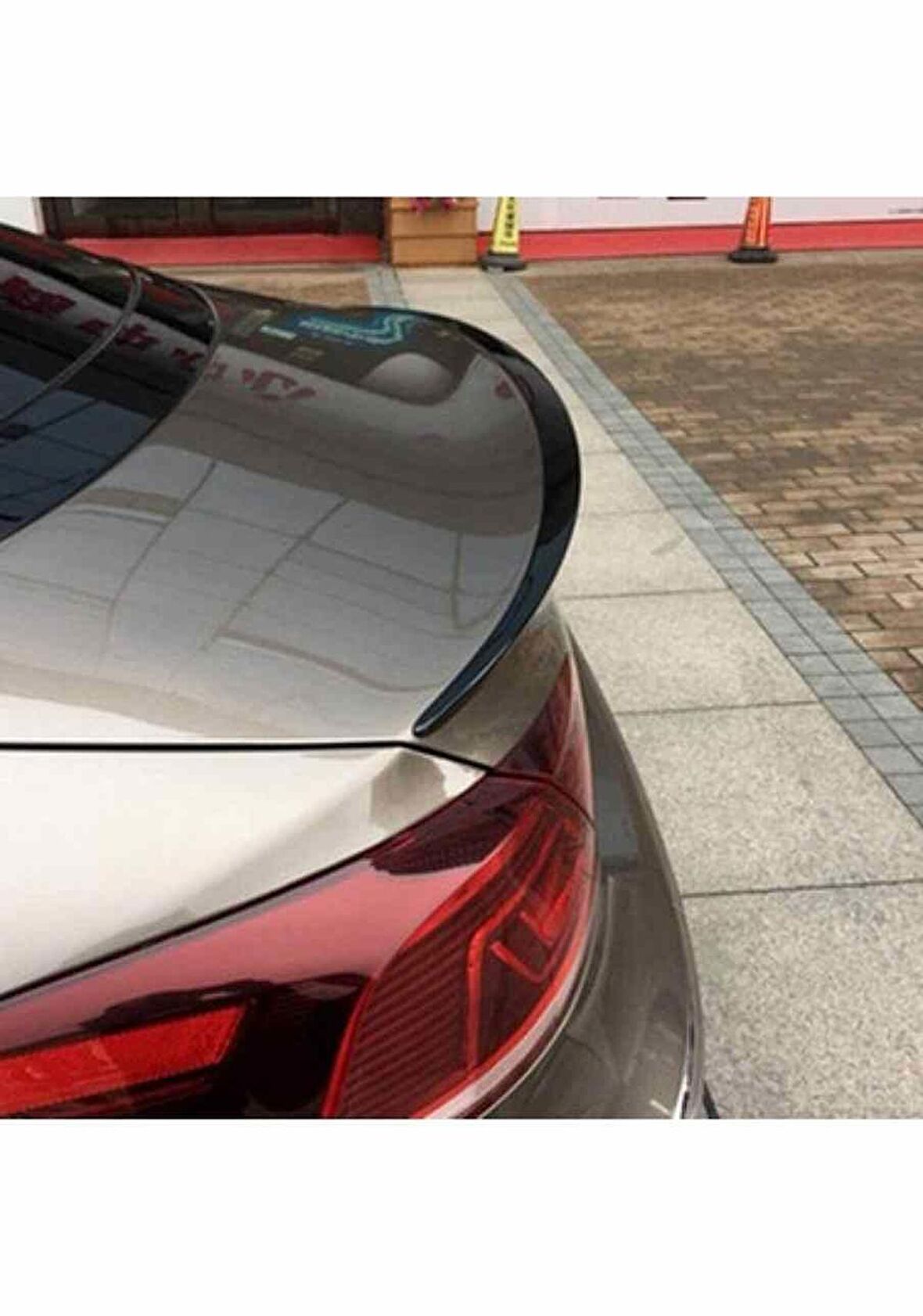 Vw Passat cc boyalı spoiler (Pianoblack) 2009-2017 arası