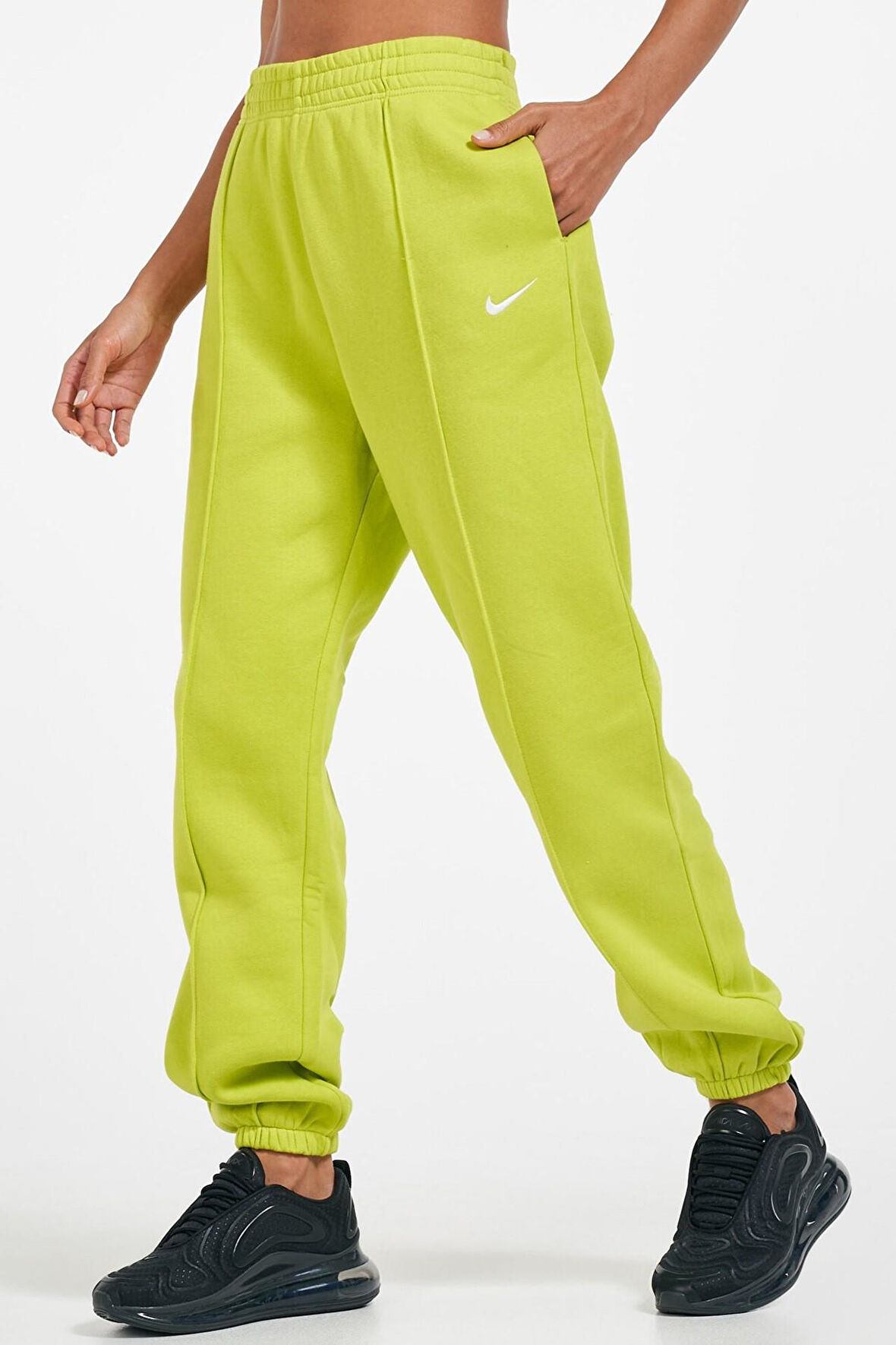 Nike Sportswear Loose Fit Pant Bol ve Uzun Kesim Fıstık Yeşili Eşofman Altı