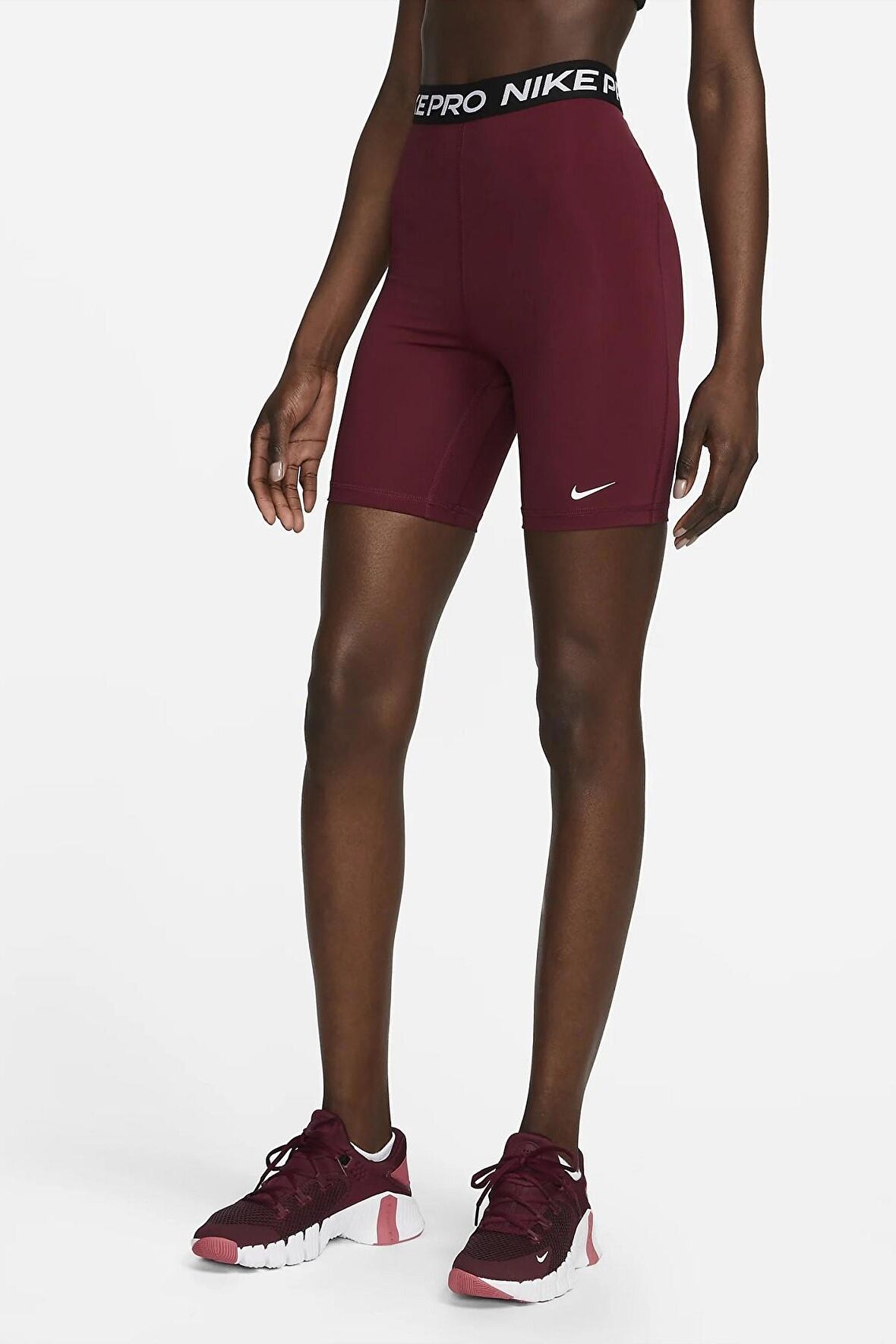 Nike Pro 365 Shorts Tights Yüksek Belli Toparlayıcı 18 cm Bordo Biker Tayt Şort