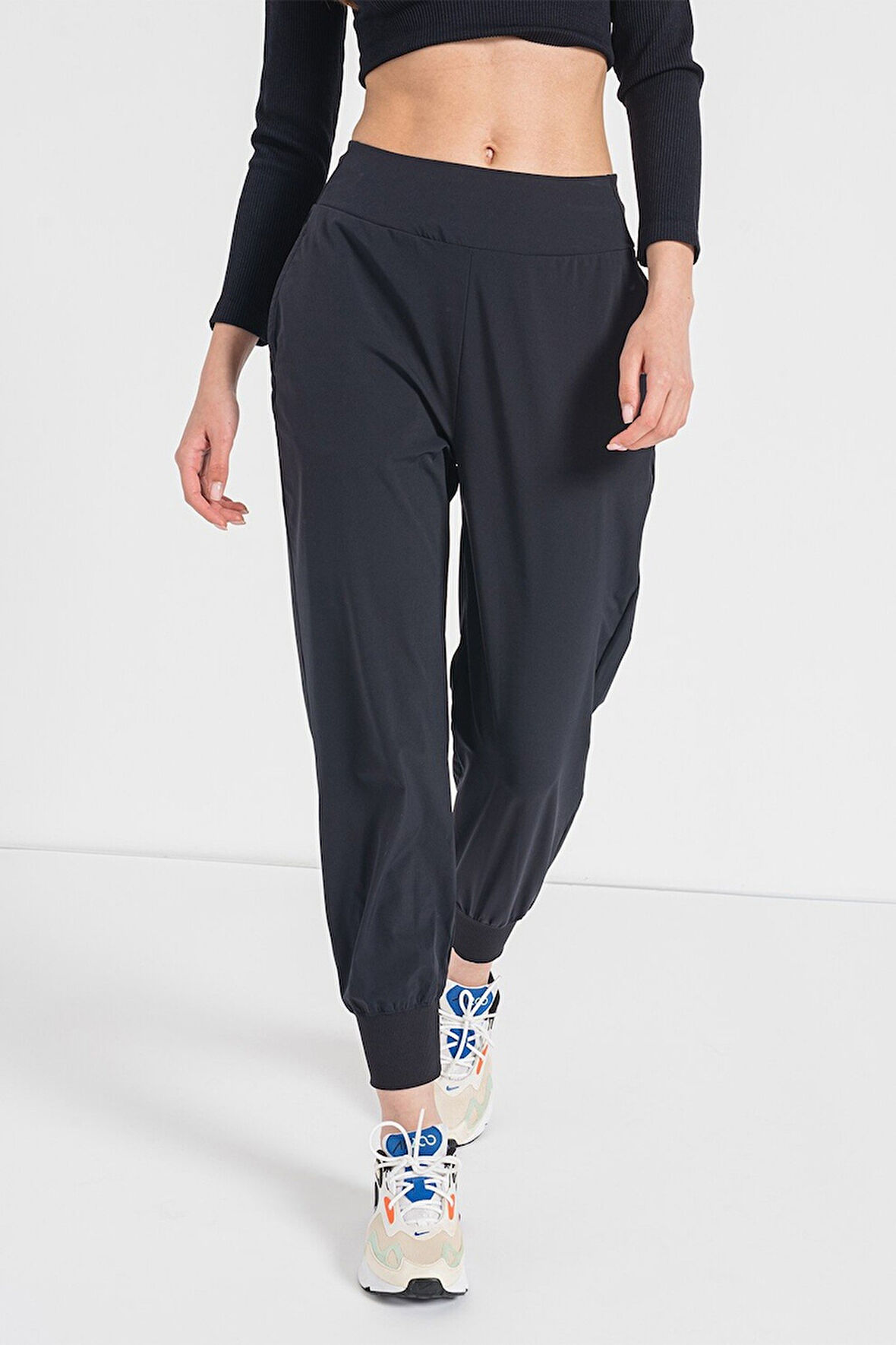 Nike Wmns Dri Fit Bliss Mide Rise 7/8 Jogger Yürüyüş Koşu Pantolonu Siyah Eşofman Altı