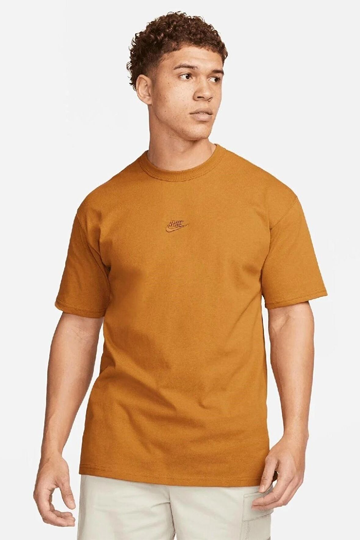 Nike Premium Essential Sust Unisex Loose Fit Tee Bol Kesim Kalın Tişört Hardal