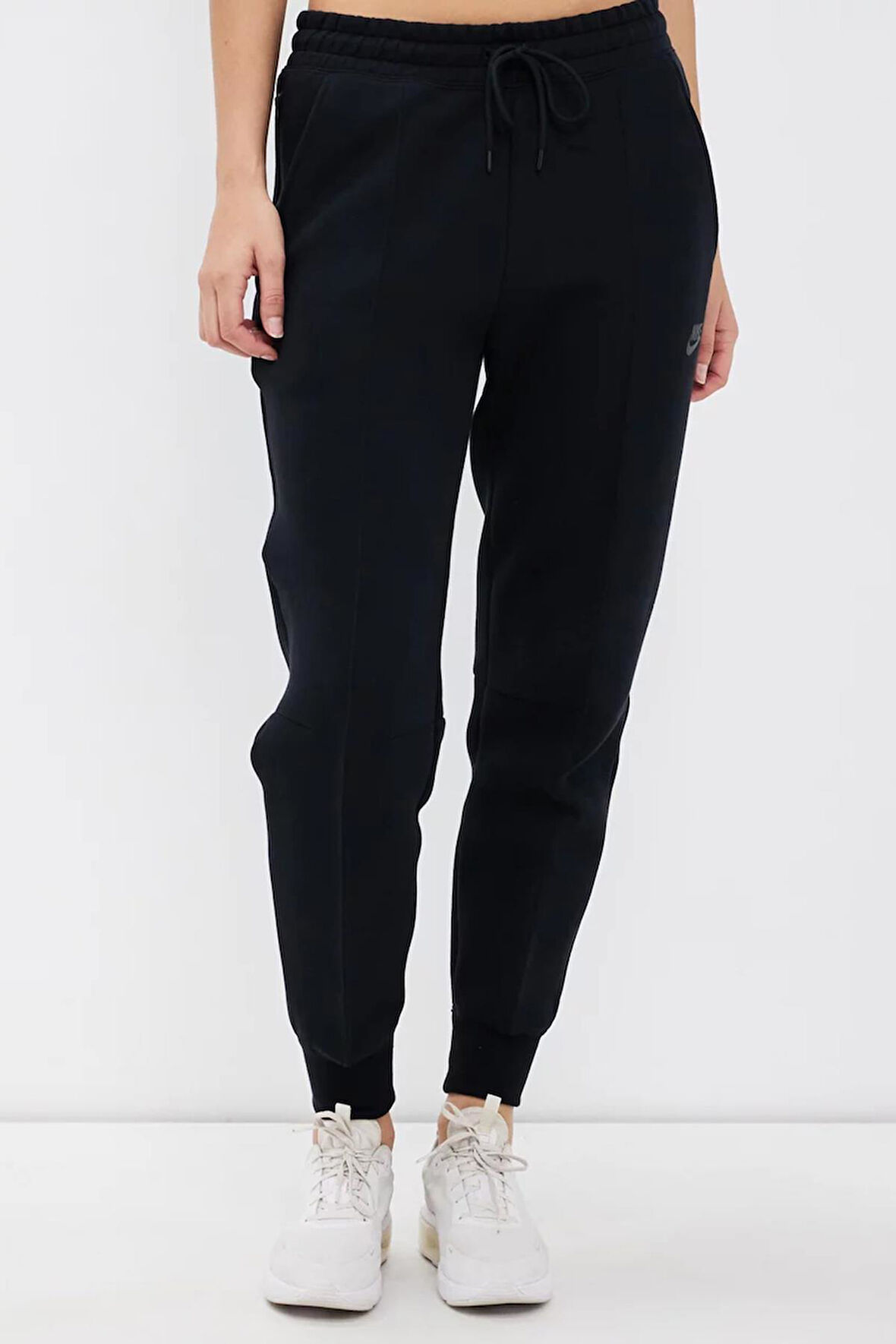 Nike Sportswear Tech Fleece Standart Fit Mid Rise Jogger Black Kadın Eşofman Altı Siyah