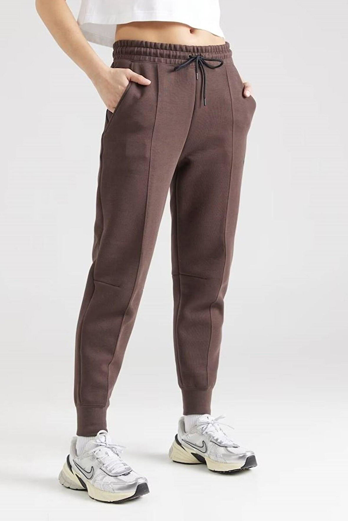 Nike Sportswear Tech Fleece Standart Fit Mid Rise Jogger Brown Kadın Eşofman Altı Kahverengi