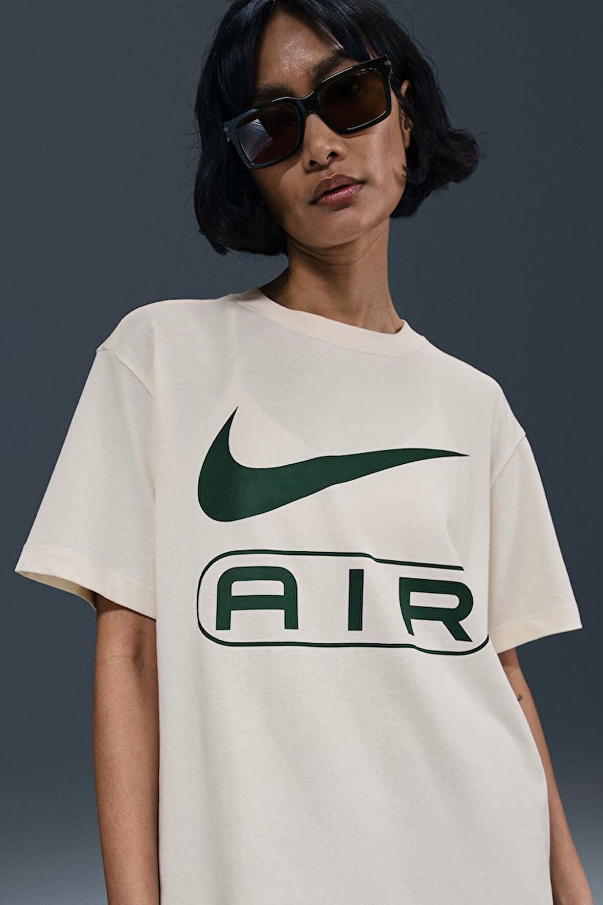 Nike Sportswear Air Loose Fit T-shirt Kadın Bol Kesim Pamuklu Tişört Krem