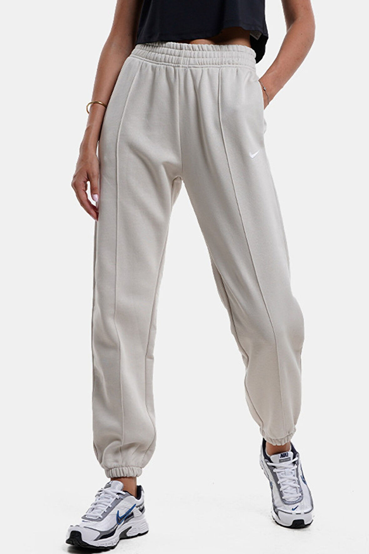 Nike Sportswear Regular Fit Pant Bol ve Uzun Kesim Eşofman Altı Beyaz Krem