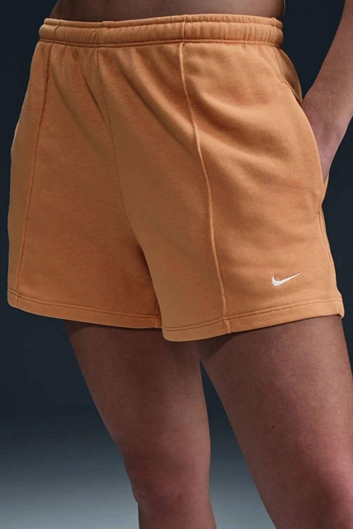 Nike Sportswear Chill Terry Mid Rise 4" French Terry Slim Fit Short Kadın 10 cm Pamuklu Şort Turuncu