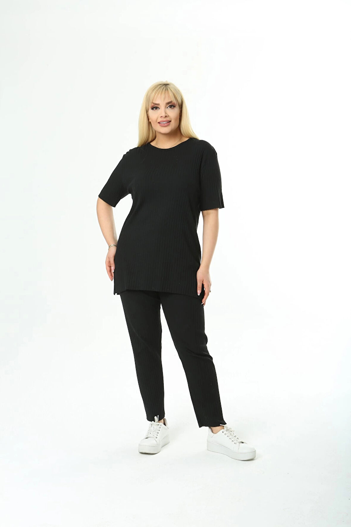 Kadın Kısa Kollu Beli Lastikli Yırtmaçlı Rahat Kalıp İkili Pijama Takım