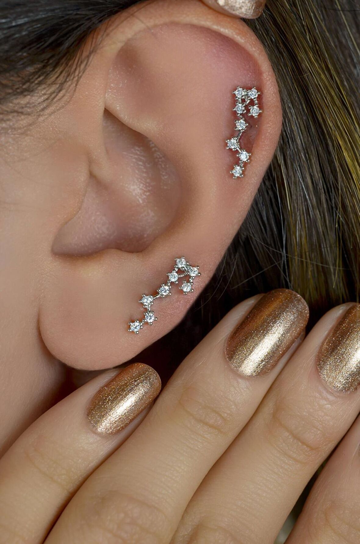 Akrep Burcu Küpe Takımyıldızı Yıldızlı Piercing Helix Gümüş Renk