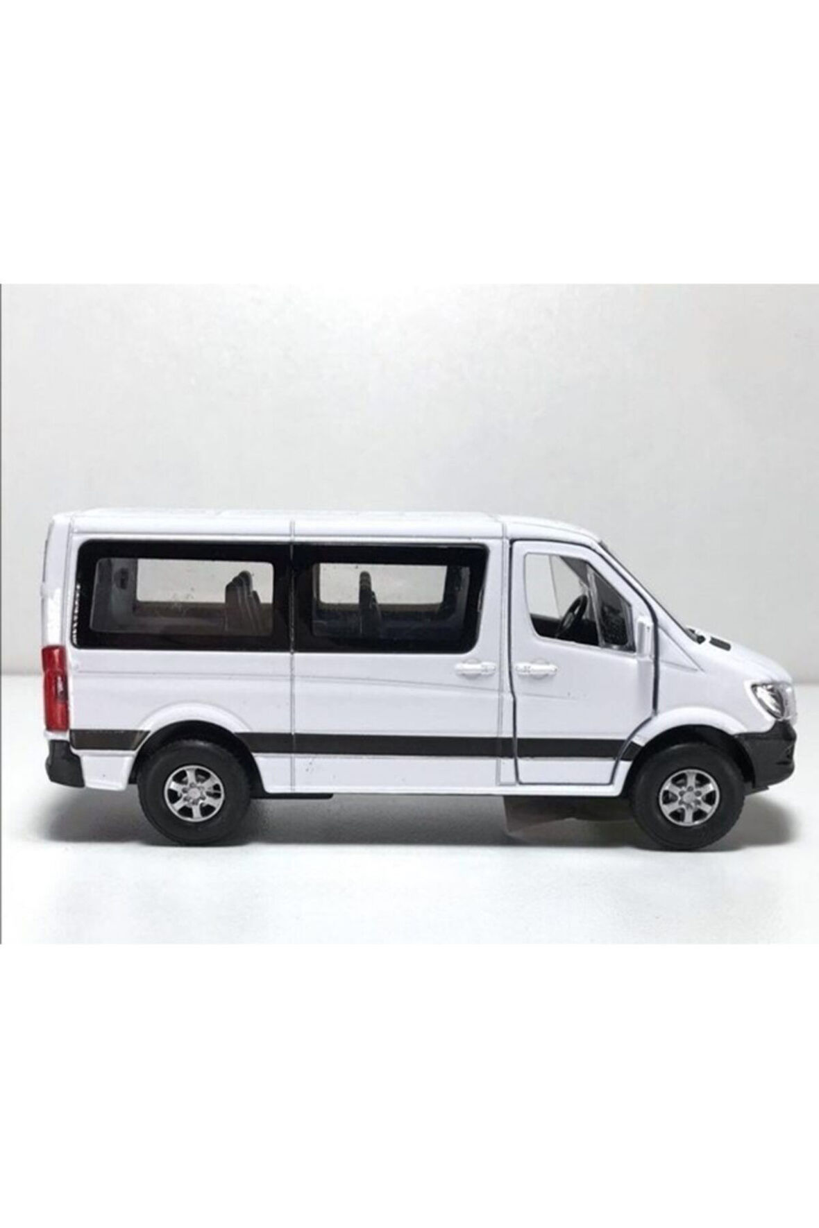 Mercedes Sprinter Traveliner Beyaz 1/36 Çek Bırak