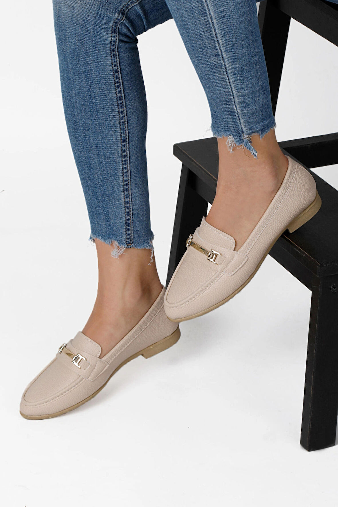 Kadın Babet Zincir Tokalı Hafif Rahat Taban Şık Günlük Ayakkabı