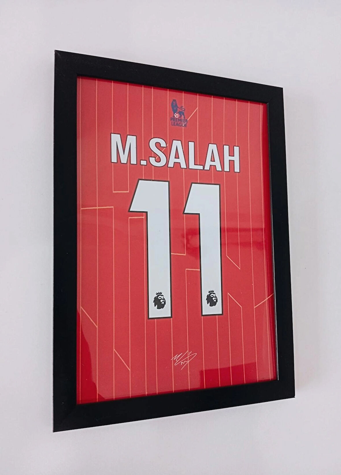 30x42 cm Muhammed Salah Forma Tasarımlı Poster Tablo 1 mm Şeffaf PVC Korumalı Çerçeveli Tablo