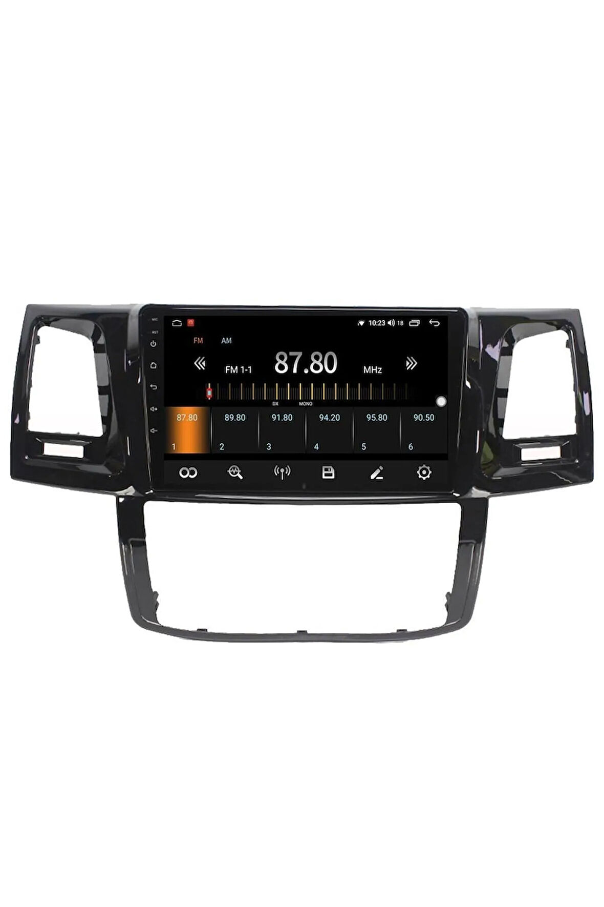 TOYOTA HİLUX ANDROİD 10 MULTİMEDYA CARPLAY 2GB RAM + 32GB HDD NAVİGASYON EKRAN