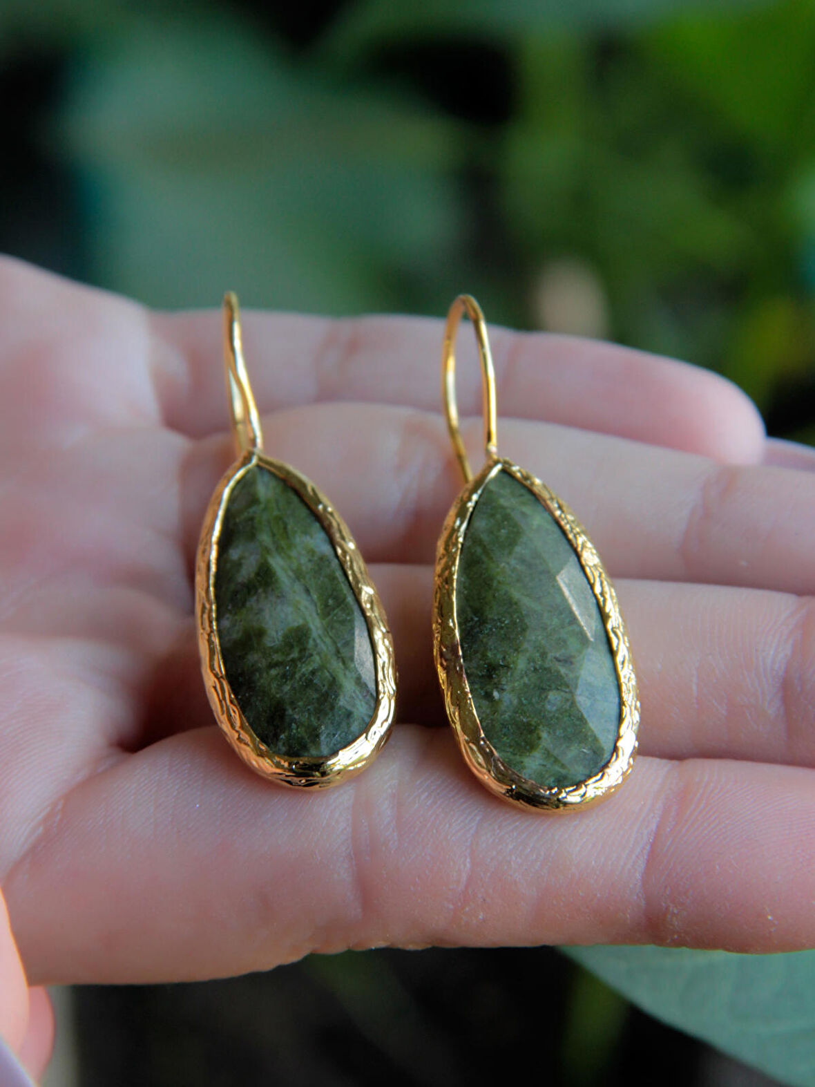 Doğal Taş Zebercet (Peridot) Taşı Kadın Doğal Taşlı Küpe Gold euku2zg