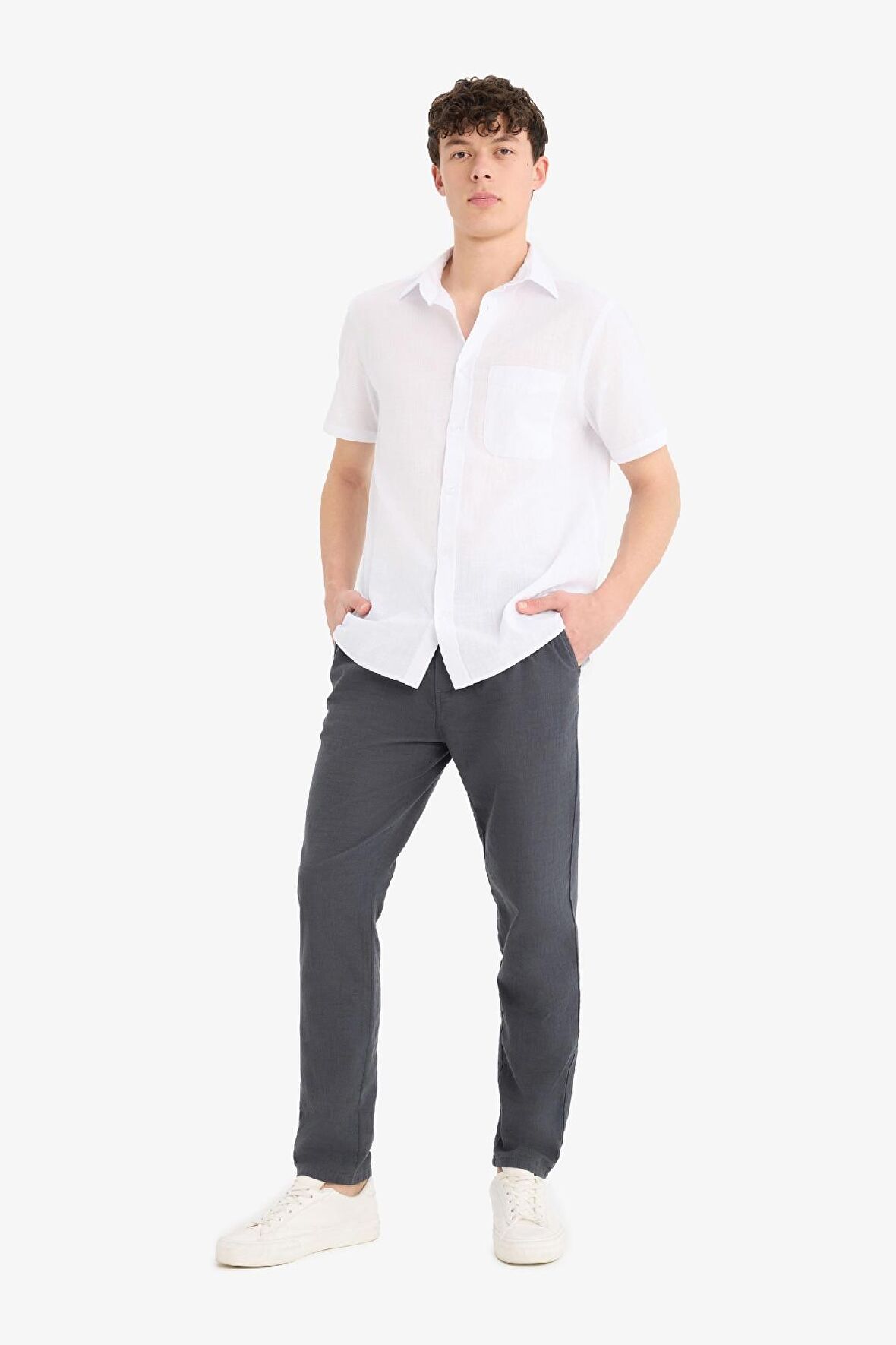 DeFacto Yazlık Beli Lastikli Jogger Pantolon Slim Fit Dar Kesim Düz Paça Pamuklu Cepli D2671AX25SMGR439