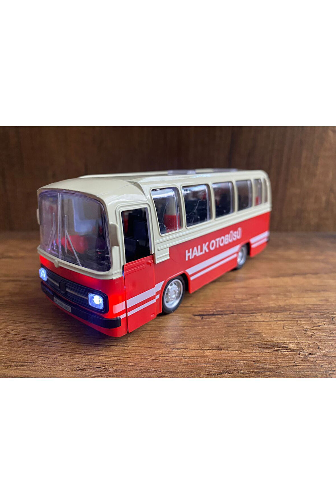 1/27 Ölçek Nostalji Halk Otobüsü Sesli Ve Işıklı Oyuncak Halk Otobüsü Kırmızı