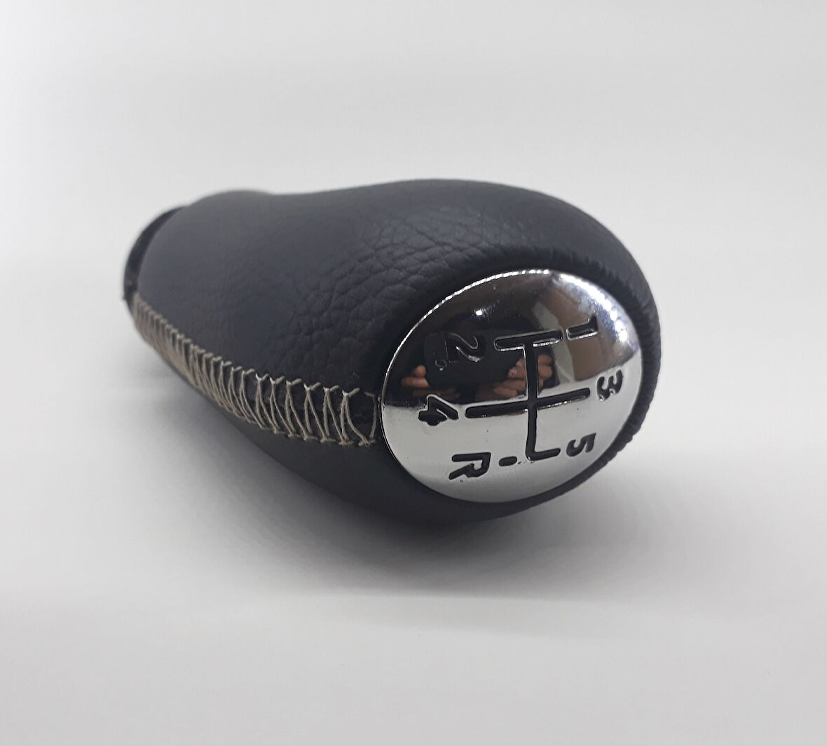 LODGY Vites Topuzu (Siyah Deri) 2013-2018