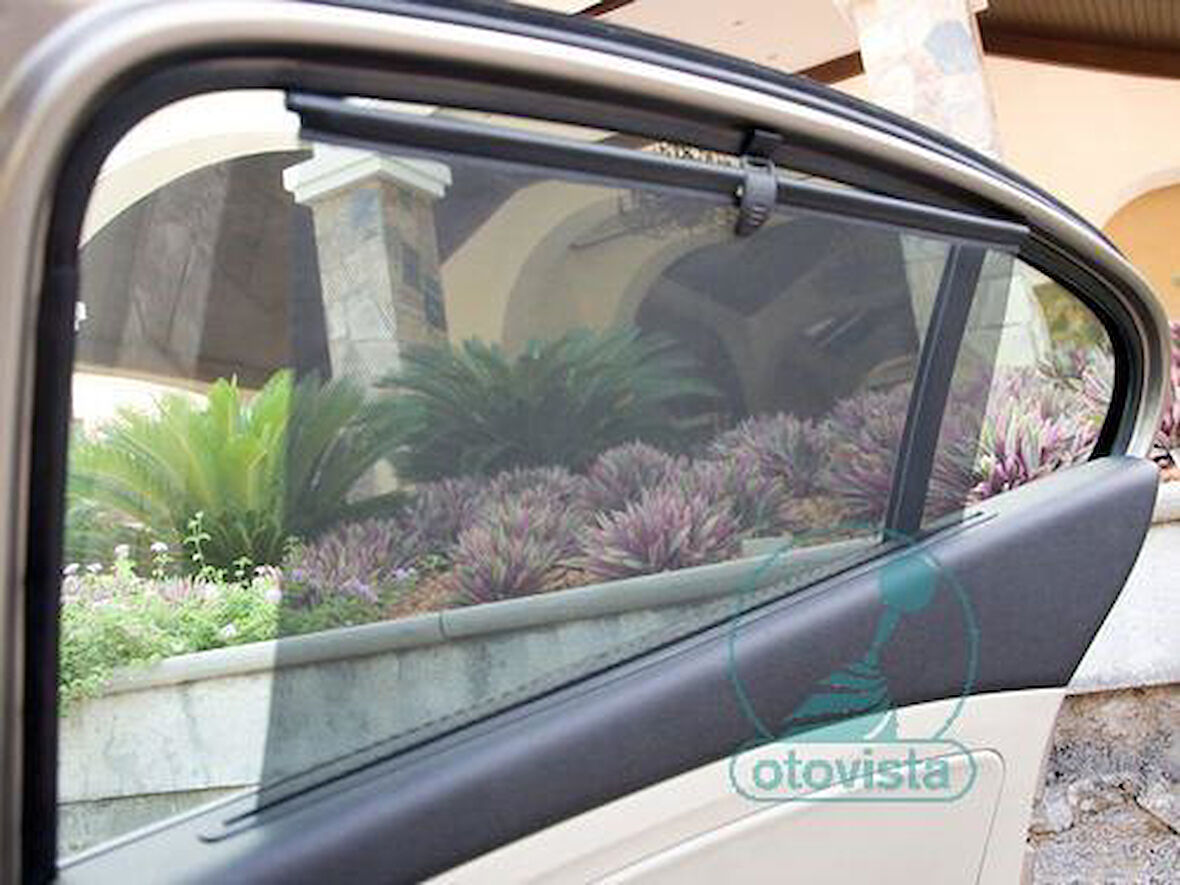 Renault Fluence Sağ Arka Kapı Perdesi 975100945R