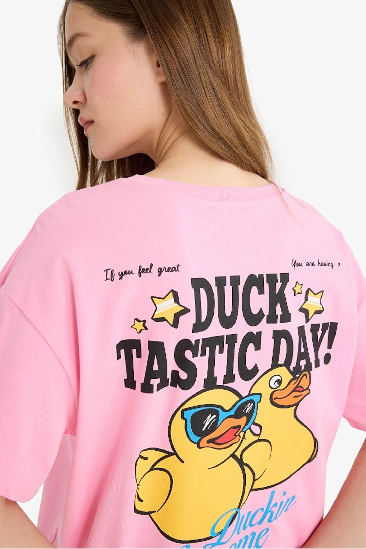 DeFacto Coool Oversize Geniş Kalıp Bisiklet Yaka Sırt Baskılı Kısa Kollu Tişört F4788AX25SMPN253