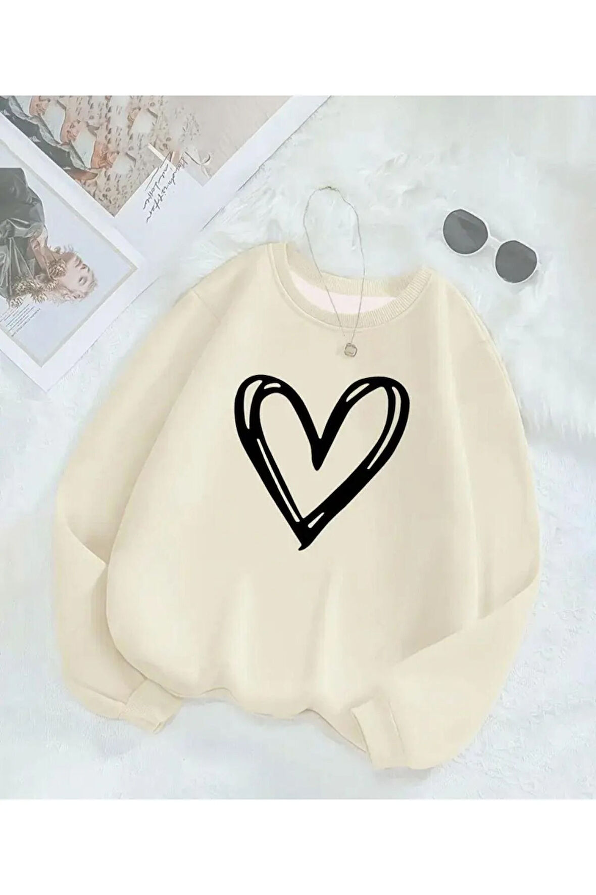 Kalp Baskılı Bisiklet Yaka İçi Polarlı Sweatshirt