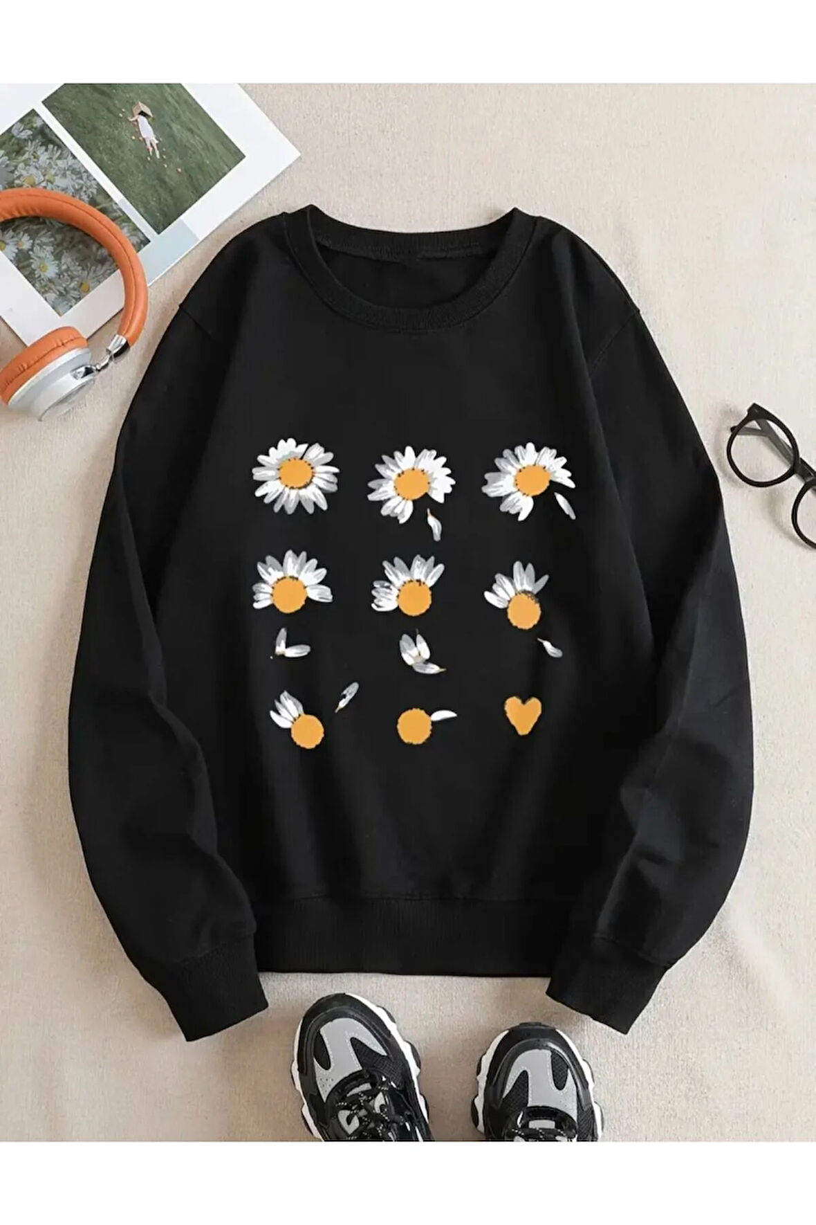 Papatya Desen Detaylı Bisiklet Yaka İçi Polarlı Sweatshirt