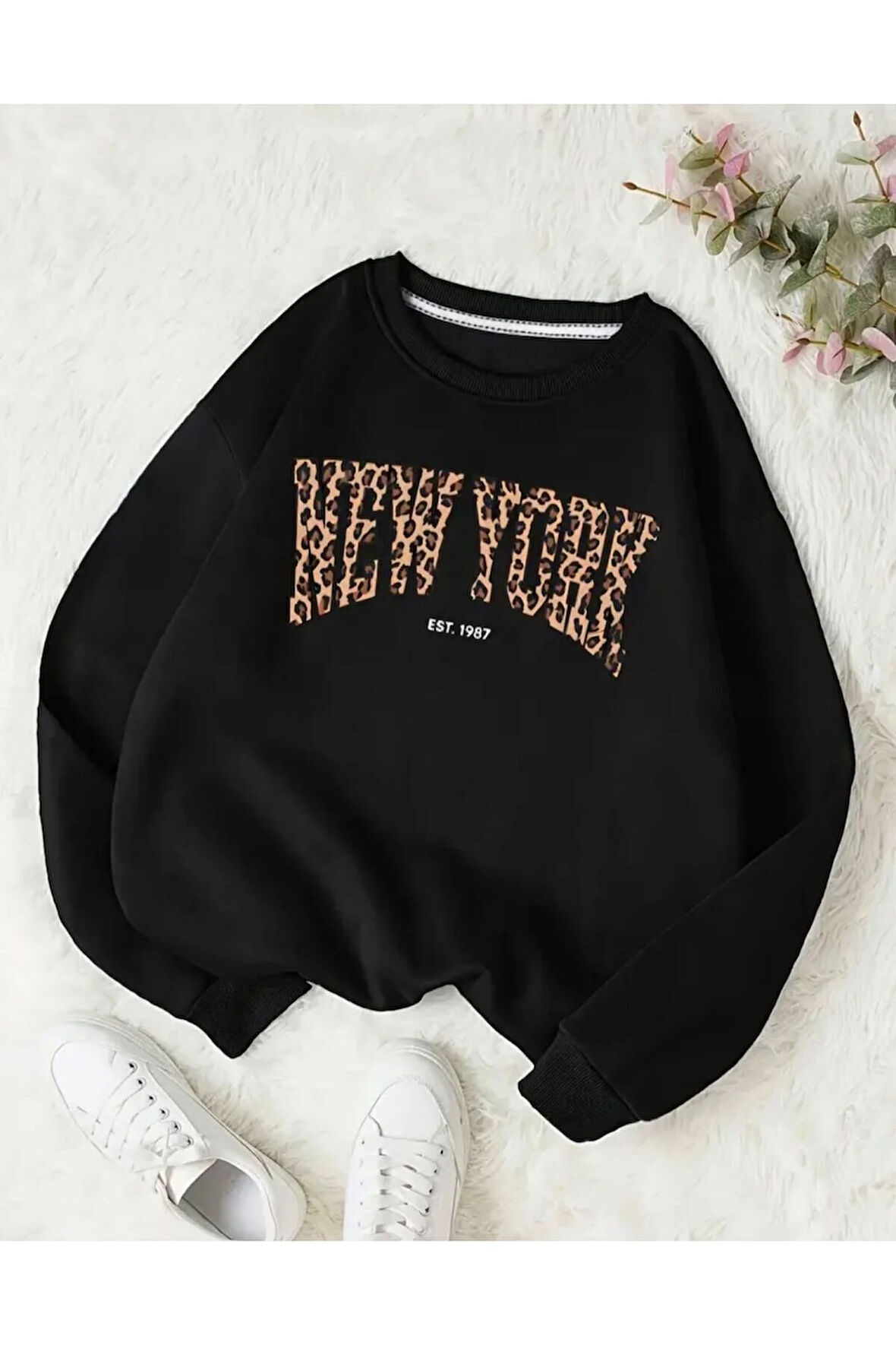 New York Desen Detaylı Bisiklet Yaka İçi Polarlı Sweatshirt