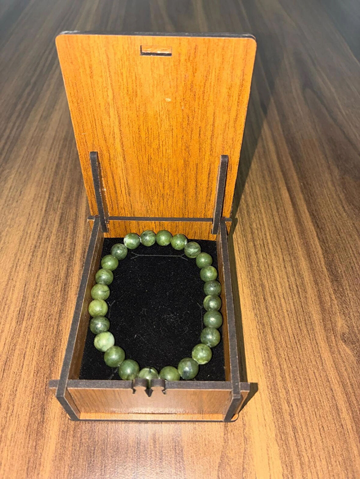 Doğal Yeşim Taşı Bileklik | Şans, Bereket ve Huzur Kaynağı