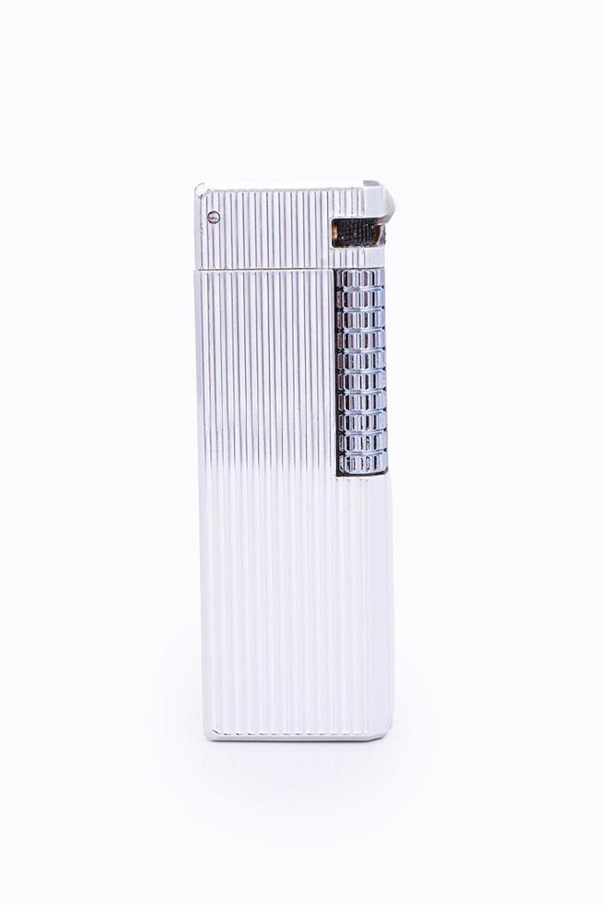 Parmida Gümüş Düz İşlemeli Soft Flame Metal Çakmak
