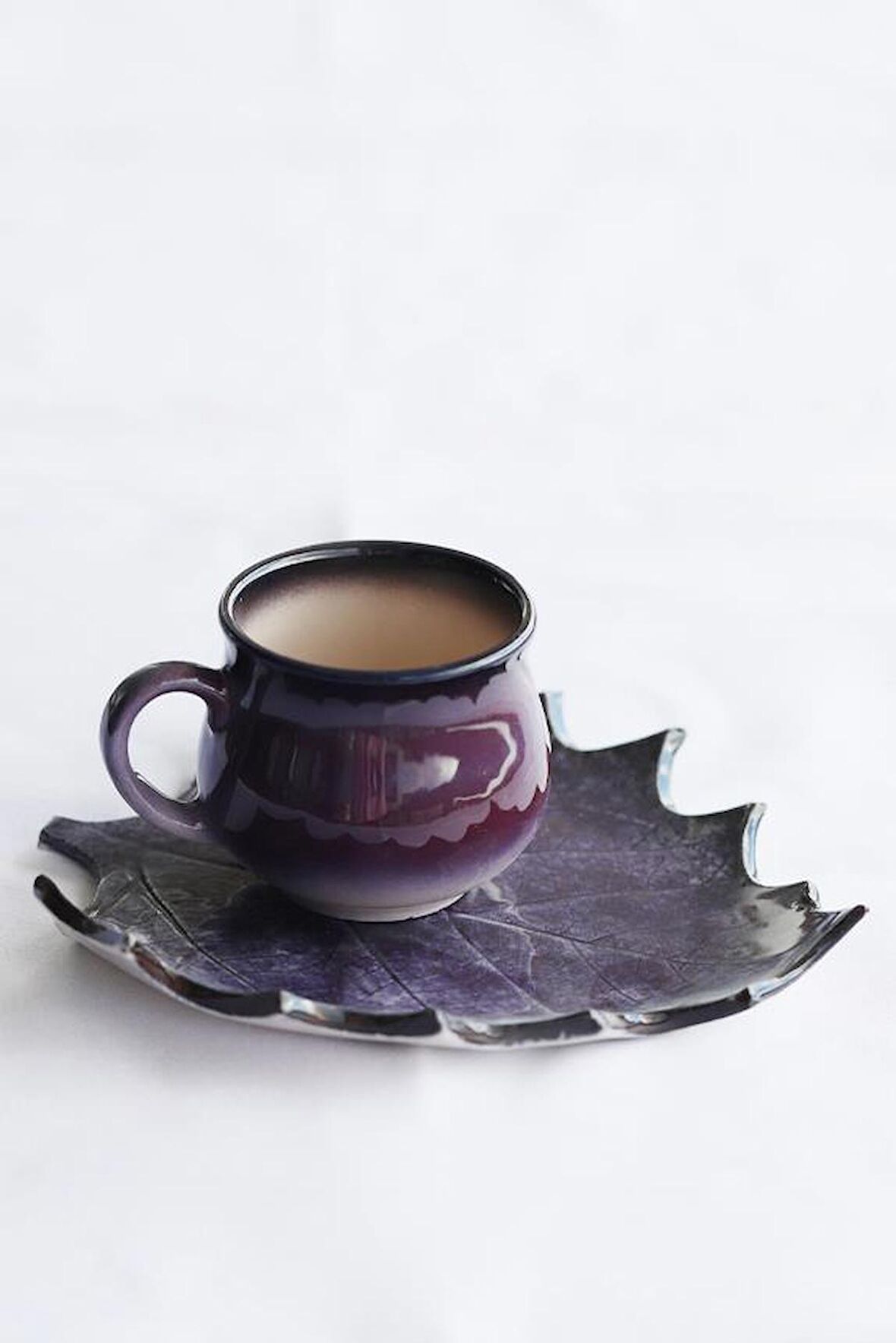 Sipahi Dut Yaprak Mor Fincanı Seti 150 Ml