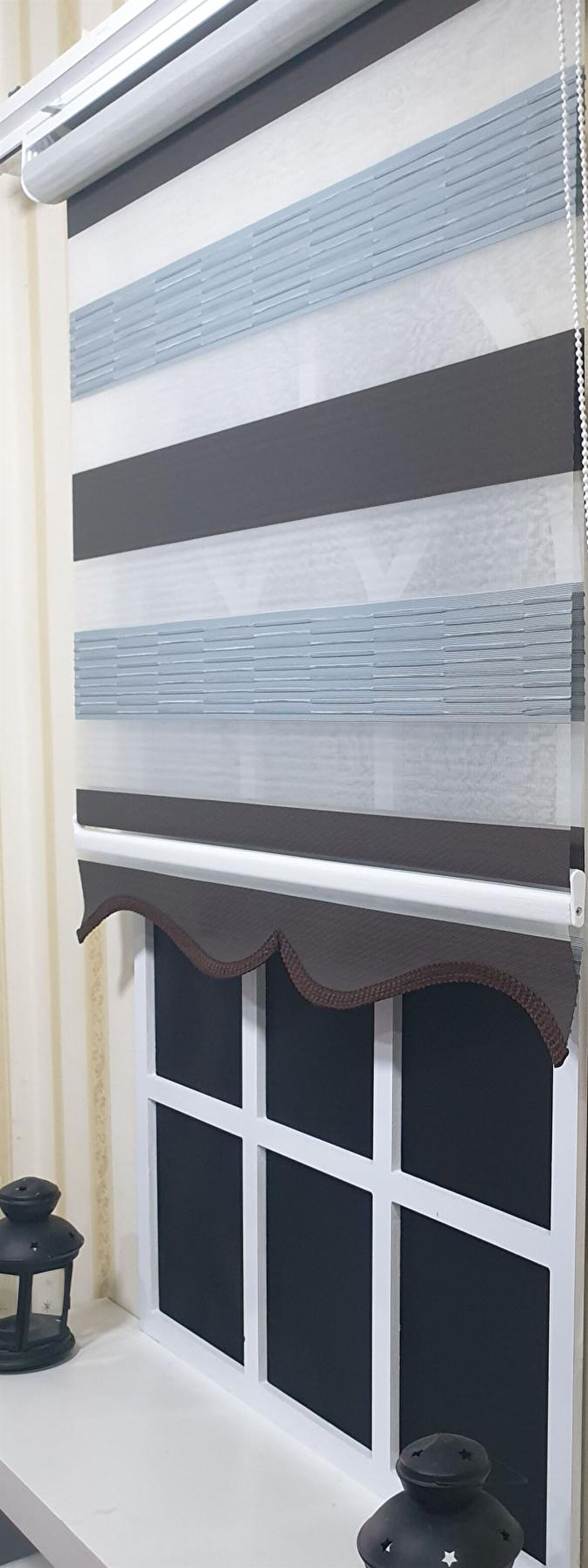 Pliseli Zebra Stor Perde Kahve Gri Etek Dilimli ST 015