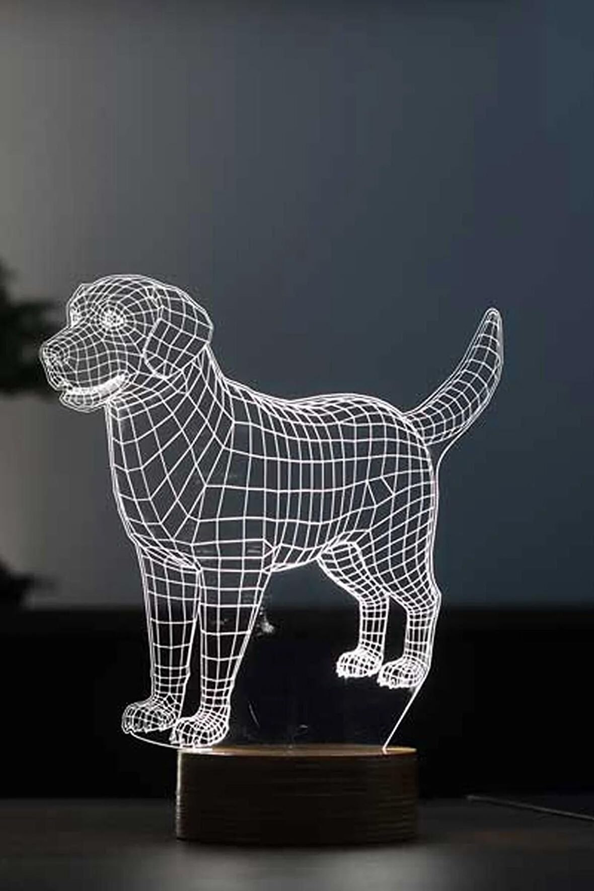 Golden Köpek Figürlü Dekoratif Hediye Led Masa Lambası | 7 Işık Rengi | Ahşap Taban
