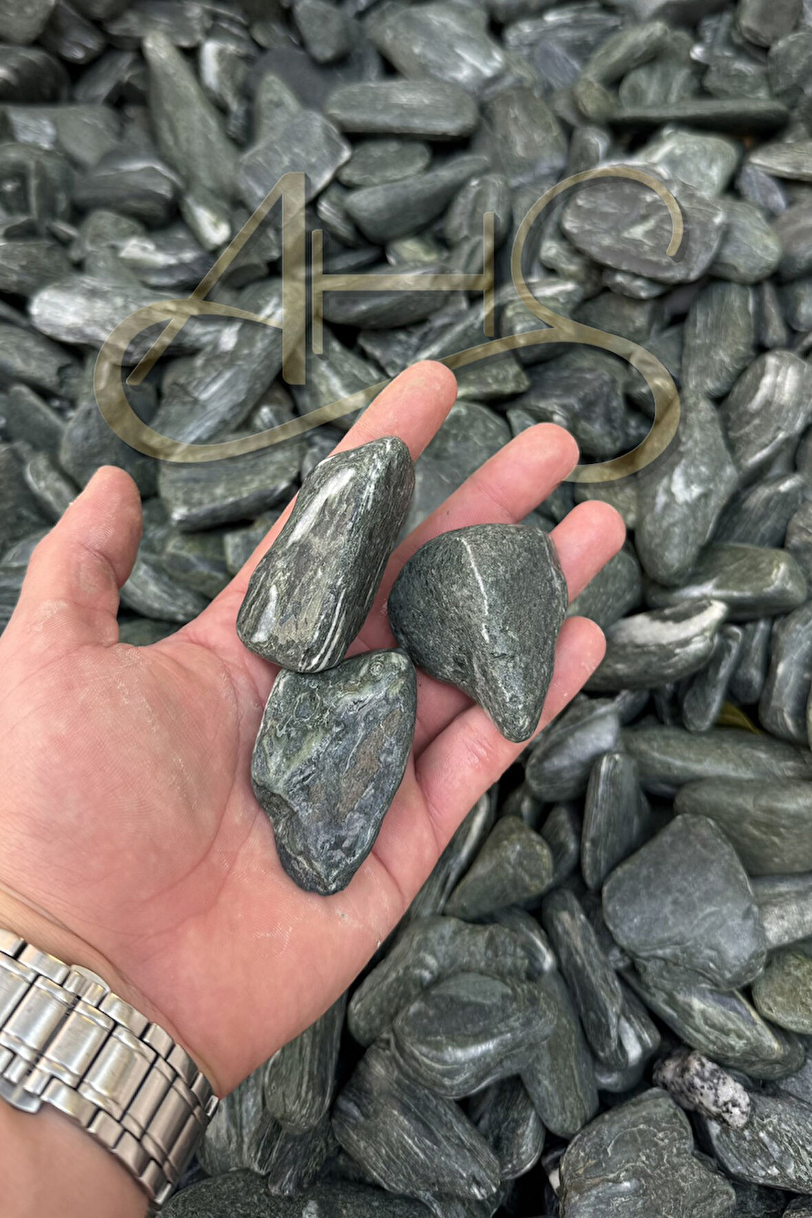 Green Angel Dolomit Çakıl Taşı Yeşil Beyaz Çizgili 3-6 Cm 10 Kg Dekoratif Bahçe Saksı Akvaryum Taşı