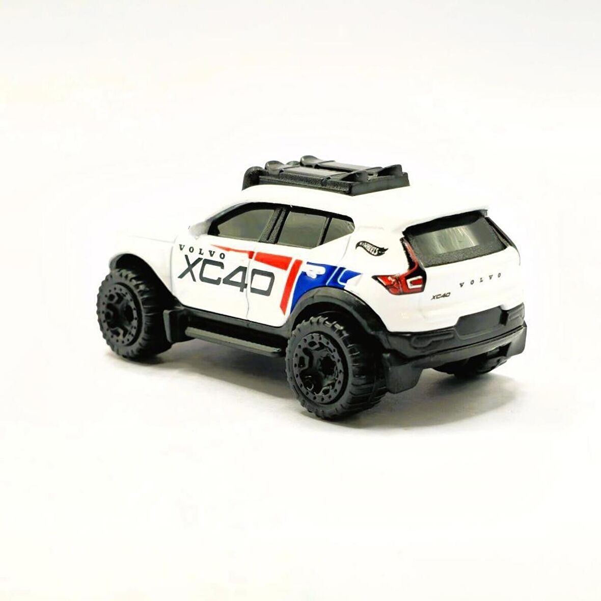 Hot Wheels Tekli Arabalar Volvo XC40 Recharge HTC81