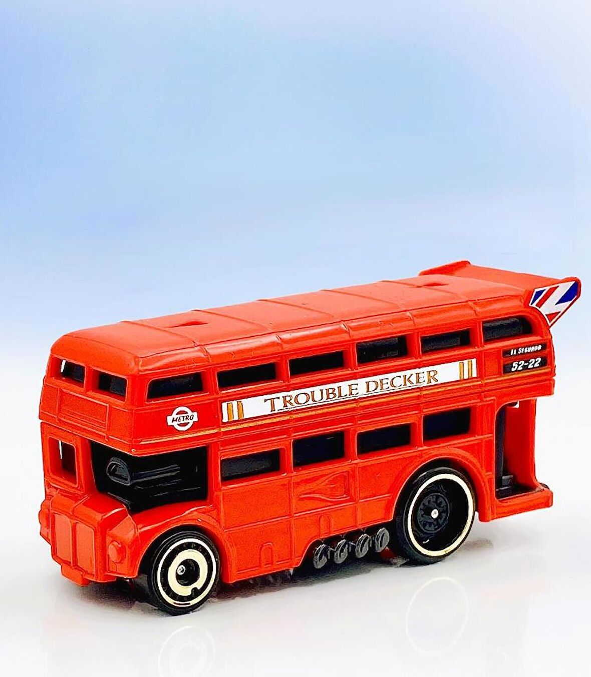 Hot Wheels Tekli Arabalar TROUBLE DECKER HKG63